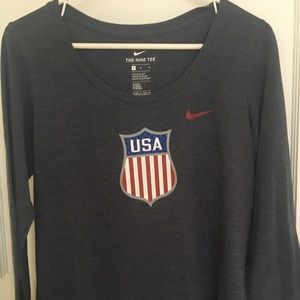 Women’s Team USA Hockey Nike Longsleeve